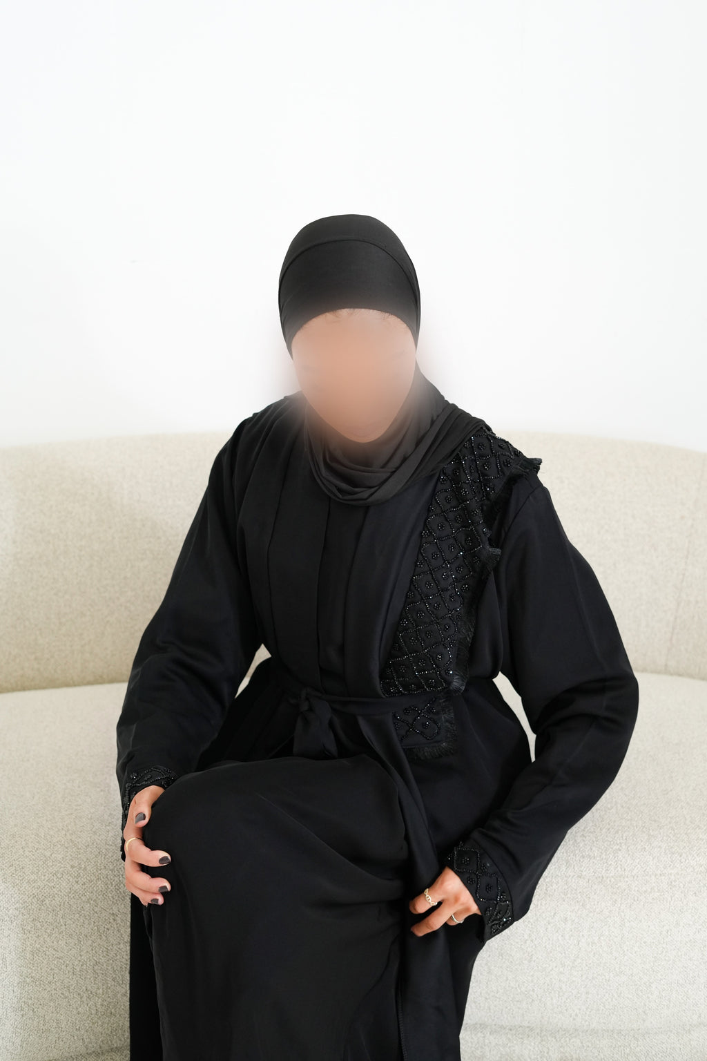 Abaya Ana
