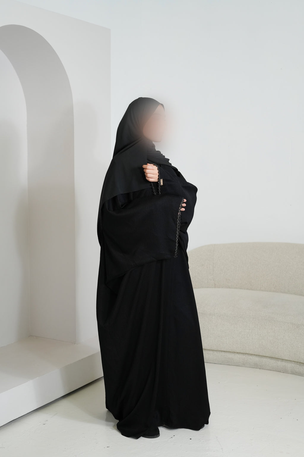 Abaya Luna