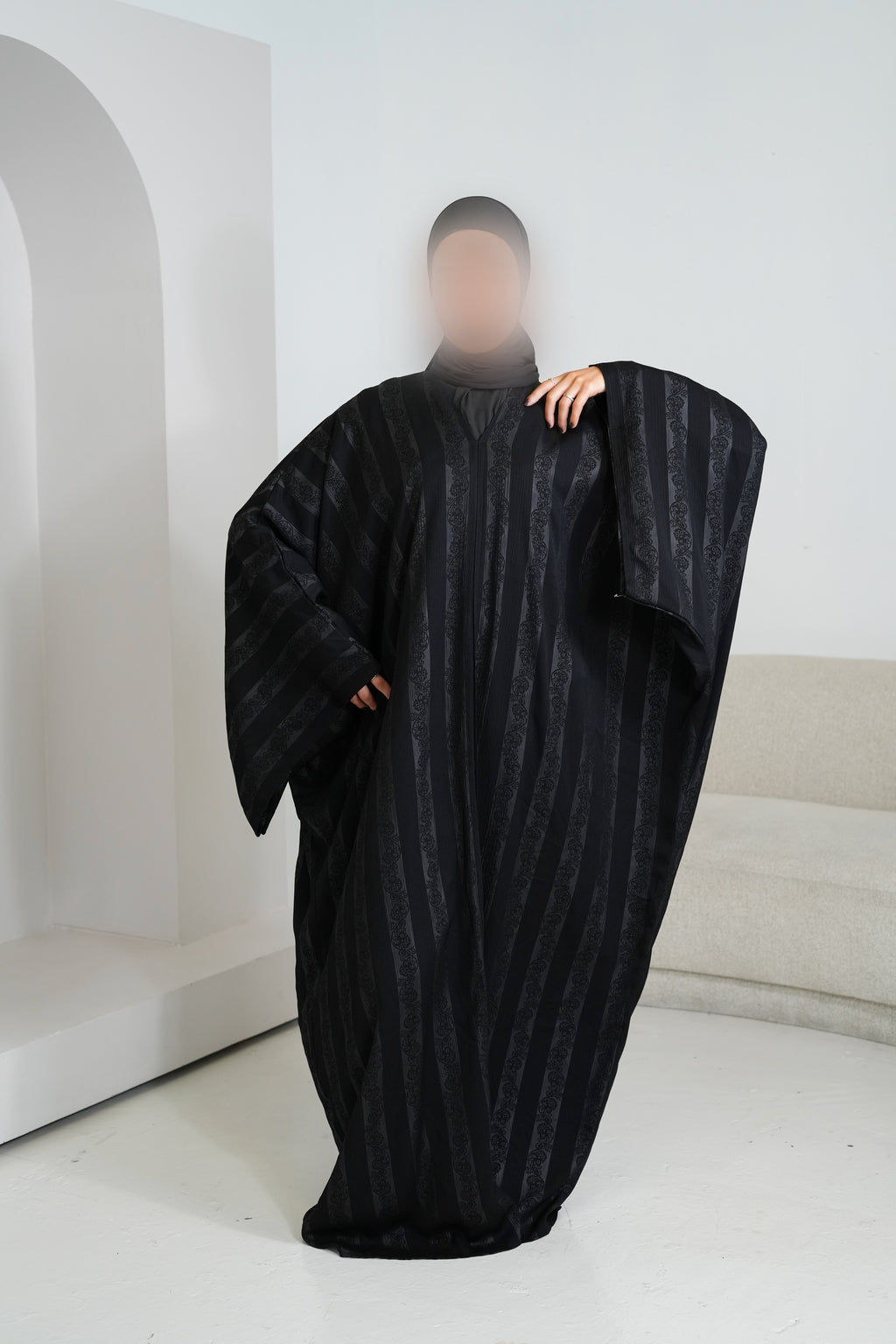 Abaya TYLA