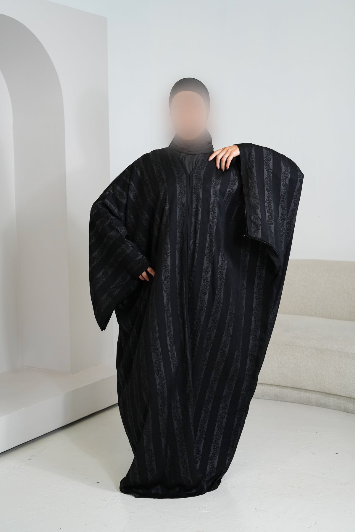 Abaya TYLA