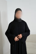 Abaya minimaliste